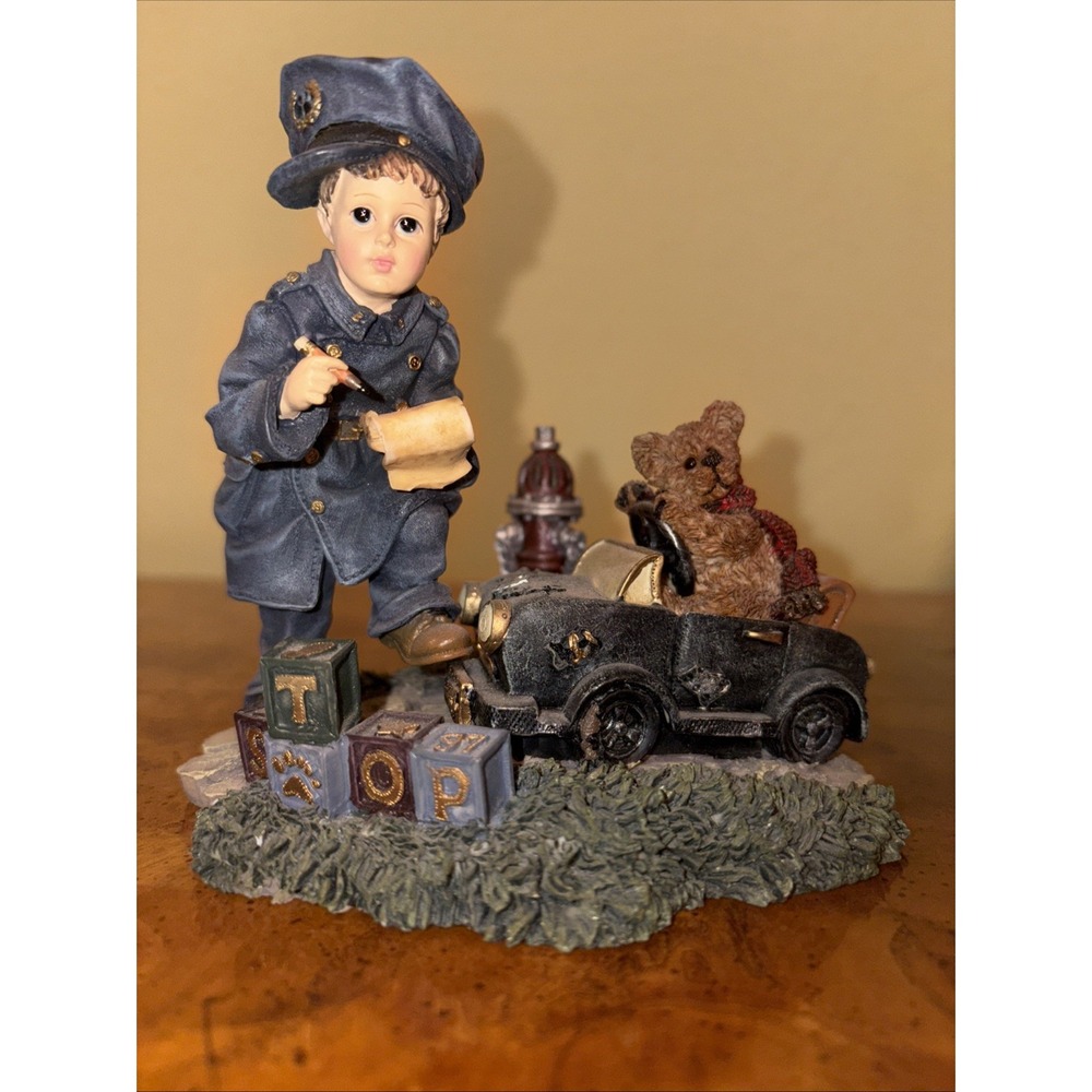 Boyds Bears Yesterday's Child Benjamin w/ Matthew "The Speed Trap" Figurine